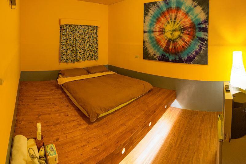 Rainbow Wave Surfing Hostel Heng-ch'un Rom bilde